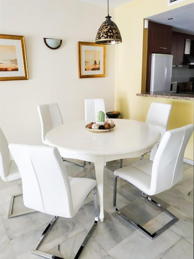 Homelystay-Benalmadena, Puerto Marina Ngoại thất bức ảnh